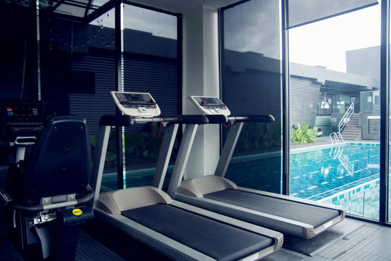 M Roof & Residences 4*